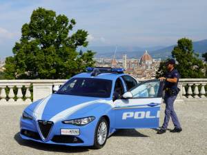 Una volante della polizia a Firenze